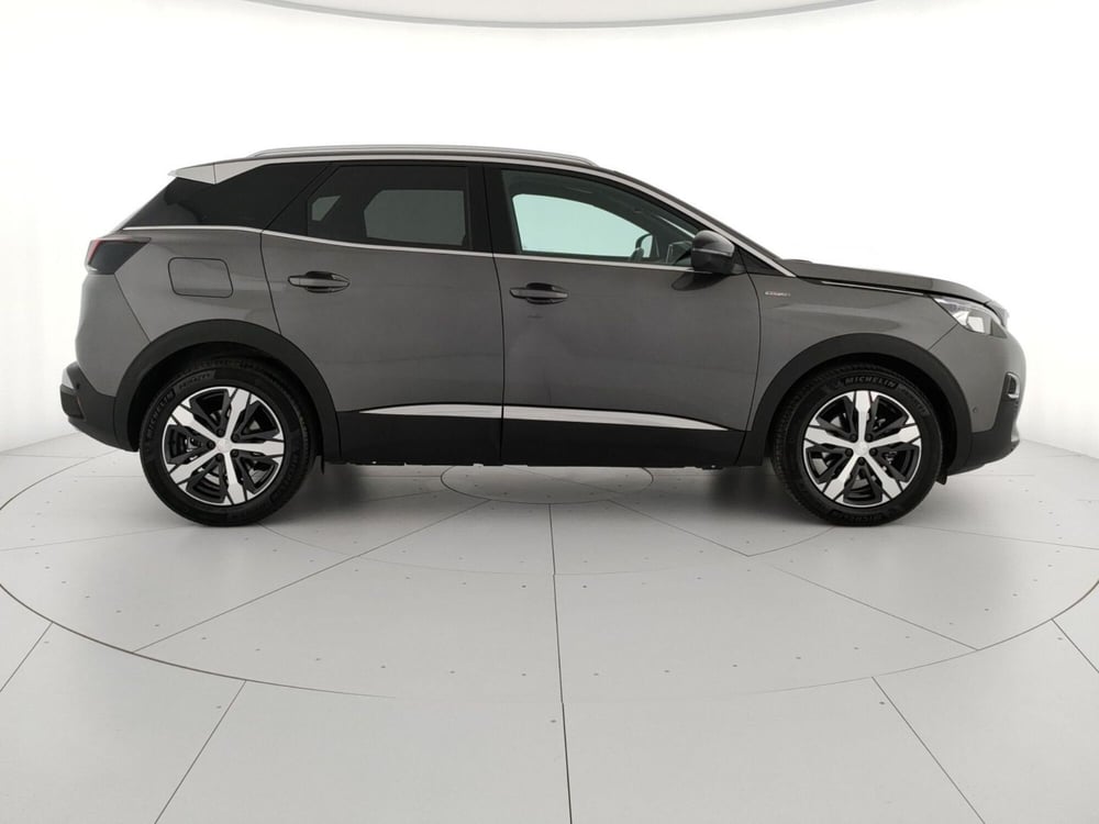 Peugeot 3008 usata a Caserta (4)