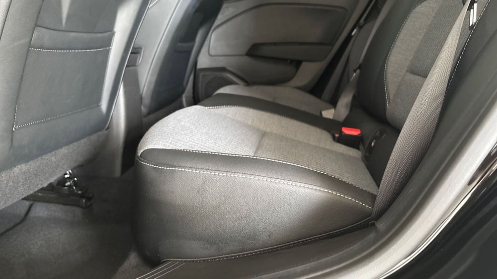 Renault Clio usata  (12)