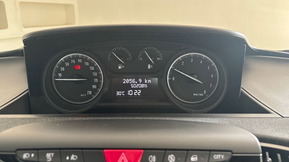 Lancia Ypsilon usata  (11)