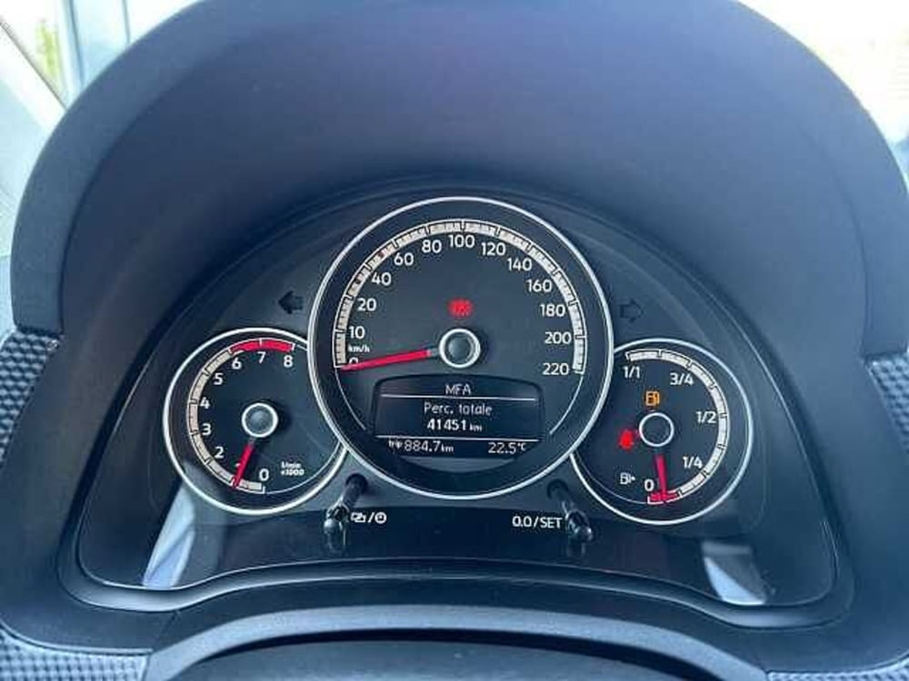 Volkswagen up! usata a Napoli (11)