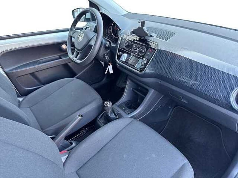 Volkswagen up! usata a Napoli (15)
