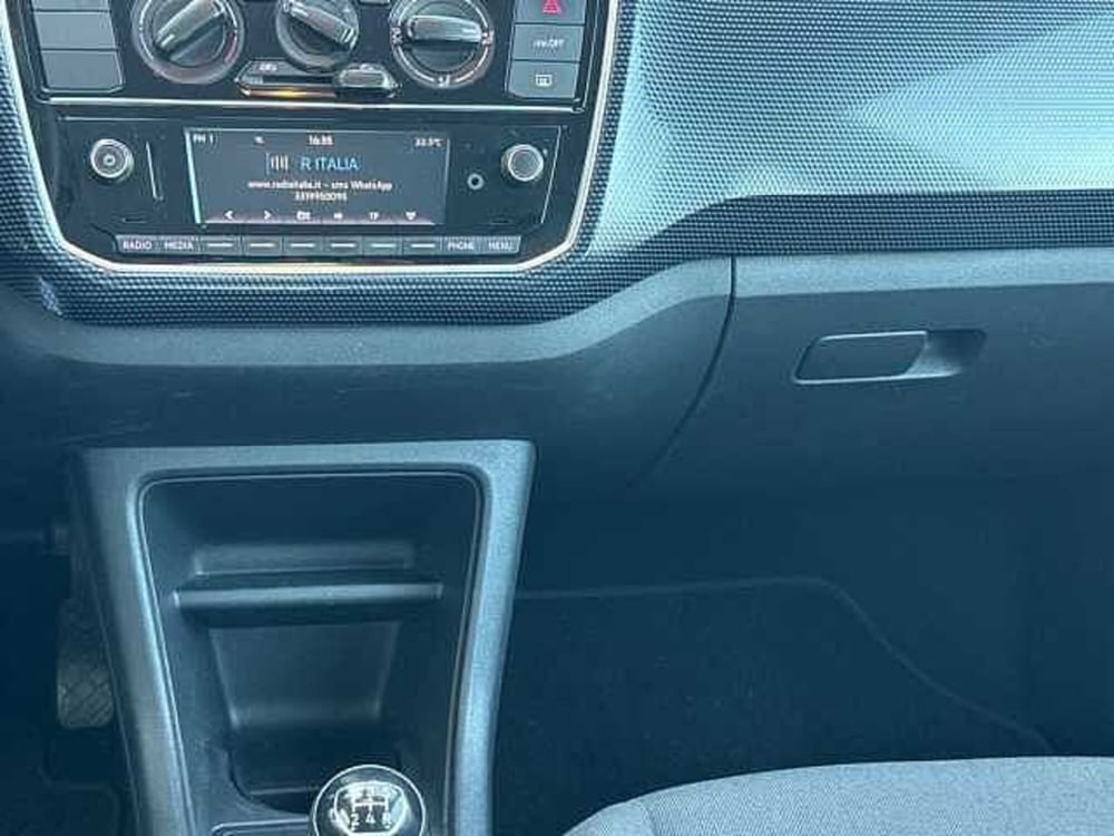 Volkswagen up! usata a Napoli (16)