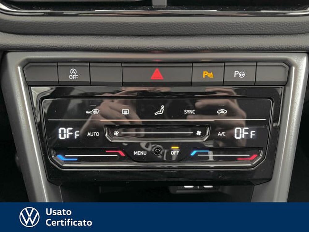 Volkswagen T-Roc nuova a Vicenza (16)