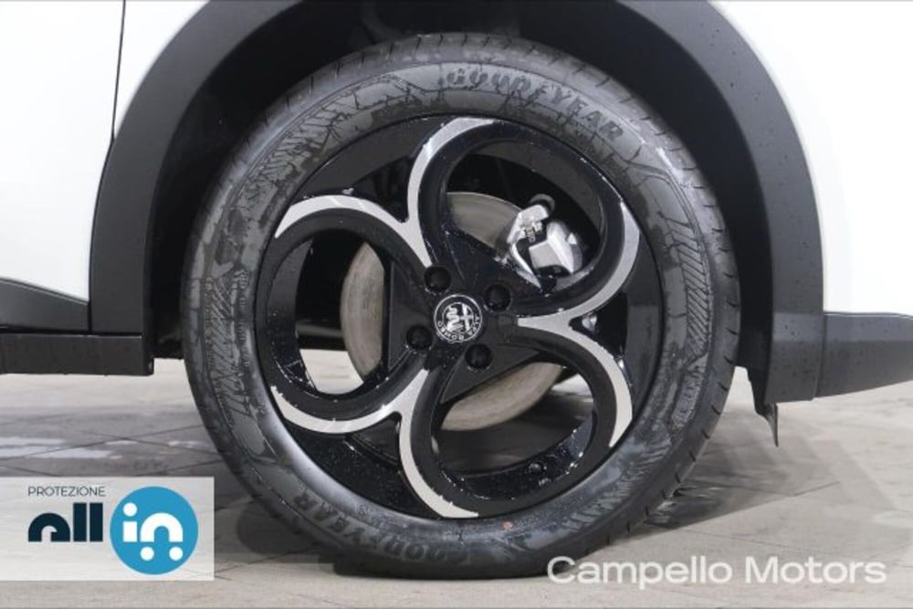 Alfa Romeo Junior nuova a Venezia (19)