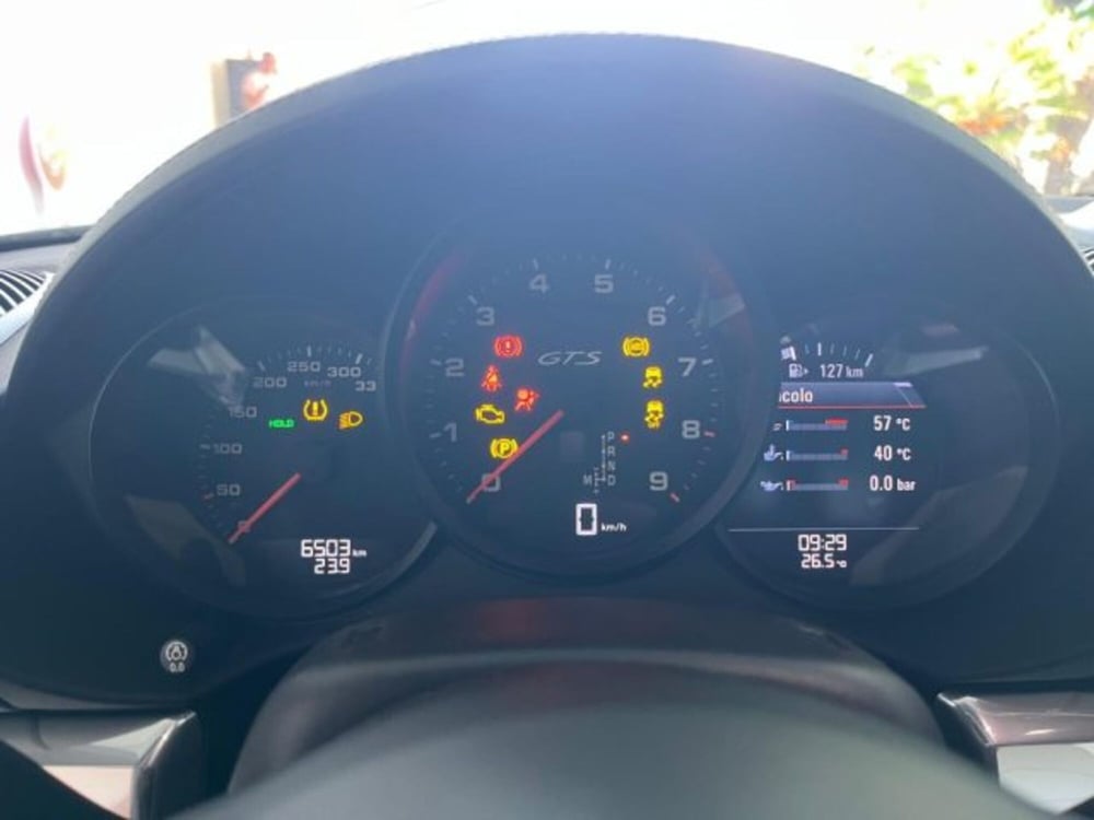 Porsche 718 Cayman  usata a Trapani (14)
