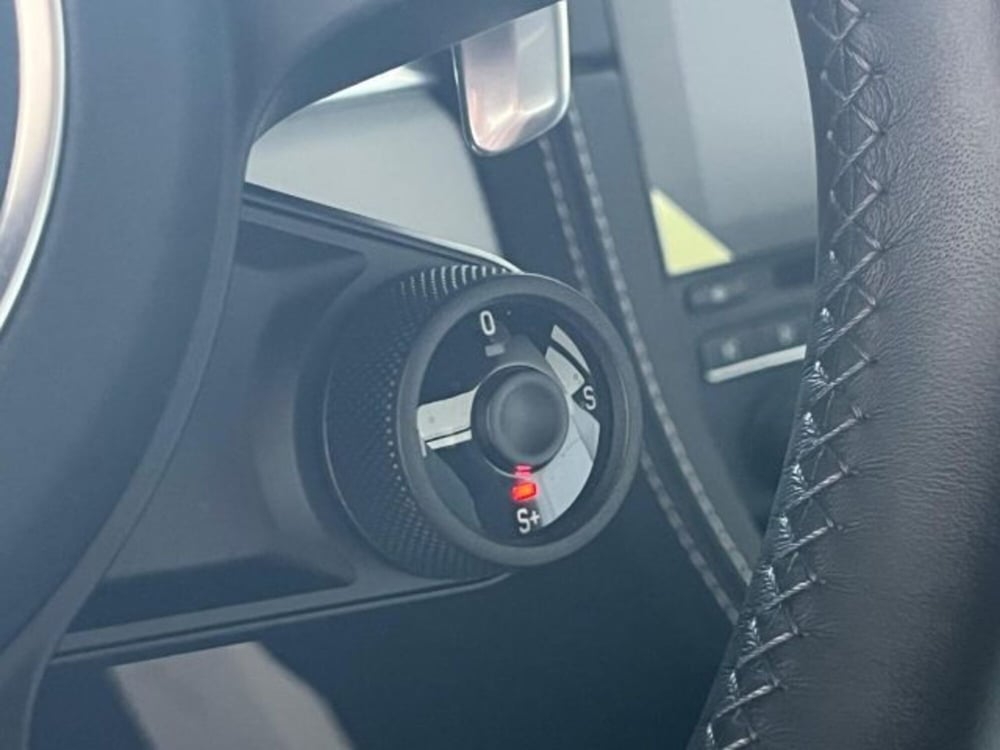 Porsche 718 Cayman  usata a Trapani (17)