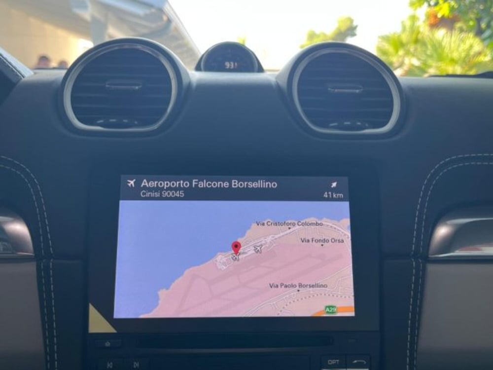 Porsche 718 Cayman  usata a Trapani (19)