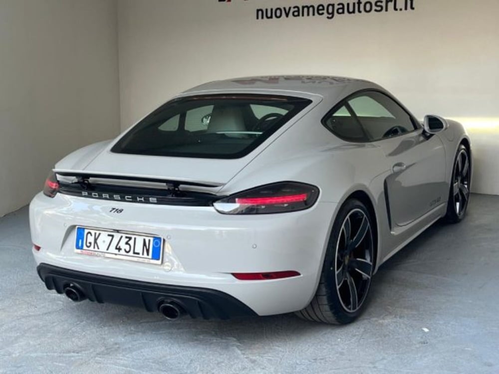 Porsche 718 Cayman  usata a Trapani (3)