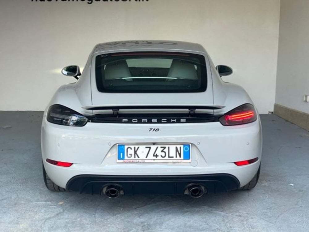 Porsche 718 Cayman  usata a Trapani (4)