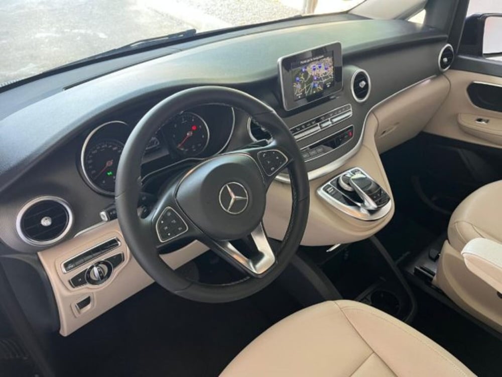Mercedes-Benz Classe V usata a Trapani (9)