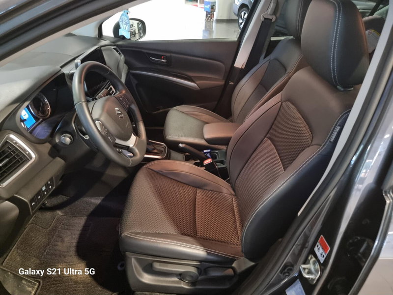 Suzuki S-Cross usata a Alessandria (9)