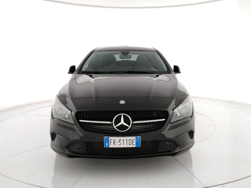 Mercedes-Benz CLA Shooting Brake usata a Roma (5)