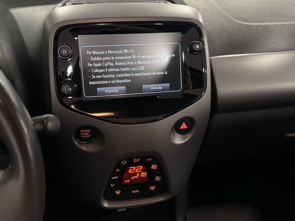 Toyota Aygo usata a Brescia (11)
