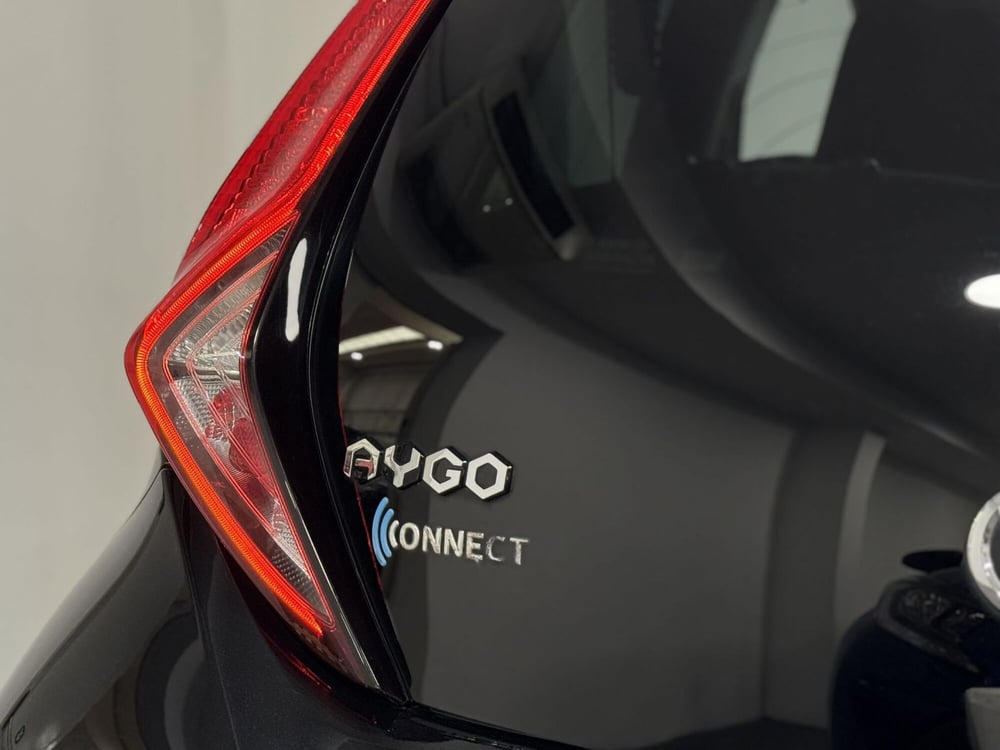 Toyota Aygo usata a Brescia (8)