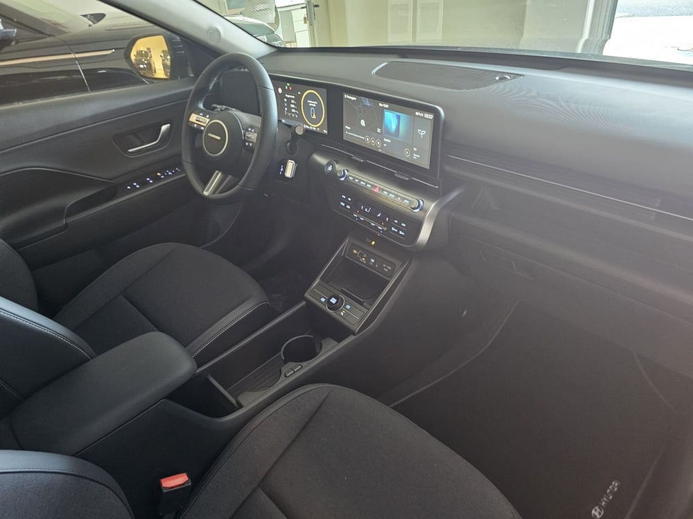 Hyundai Kona nuova a Cremona (5)