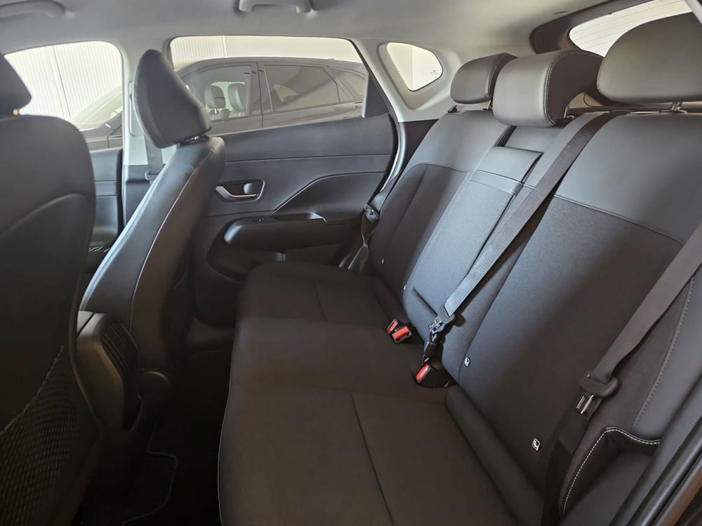 Hyundai Kona nuova a Cremona (8)