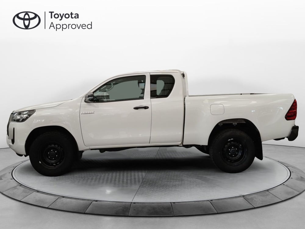 Toyota Hilux usata a Roma (3)