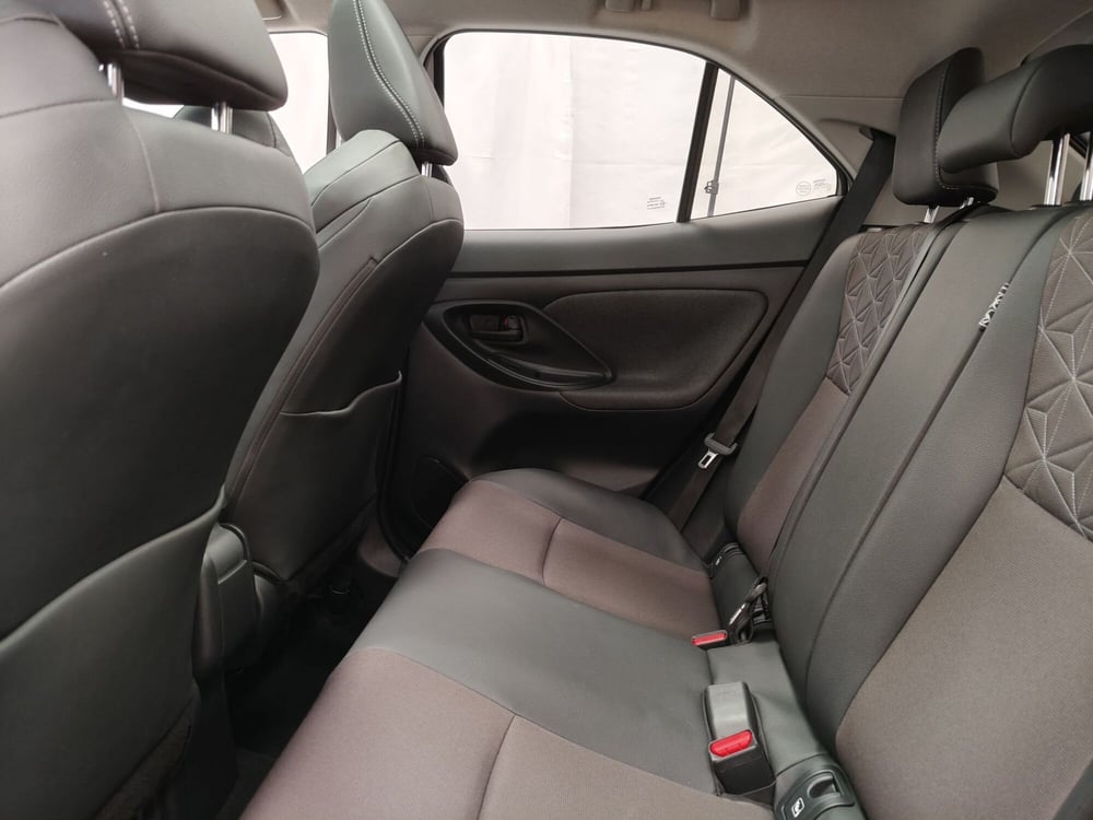 Toyota Yaris Cross usata a Roma (15)