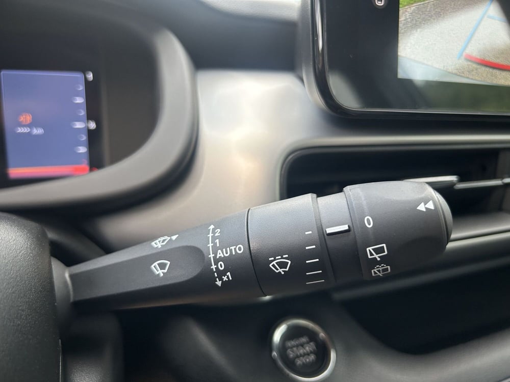 Jeep Avenger nuova a La Spezia (20)