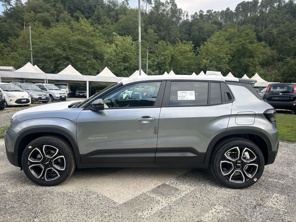 Jeep Avenger nuova a La Spezia (4)