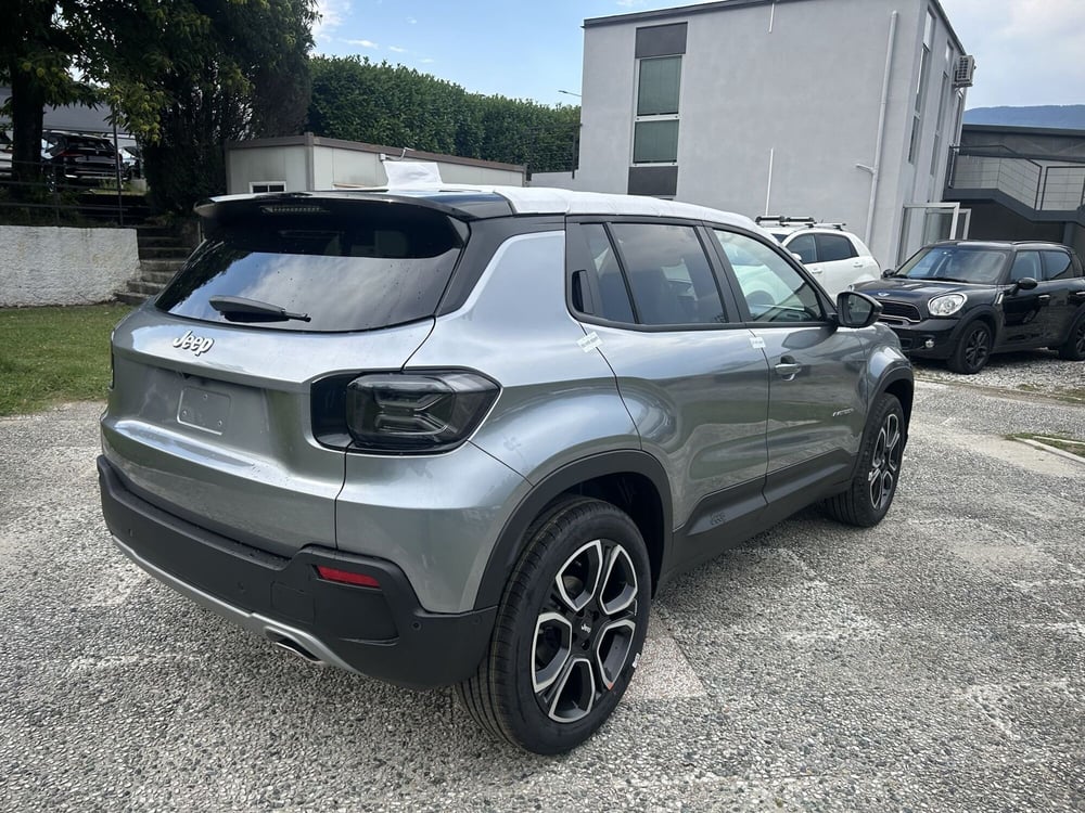 Jeep Avenger nuova a La Spezia (6)