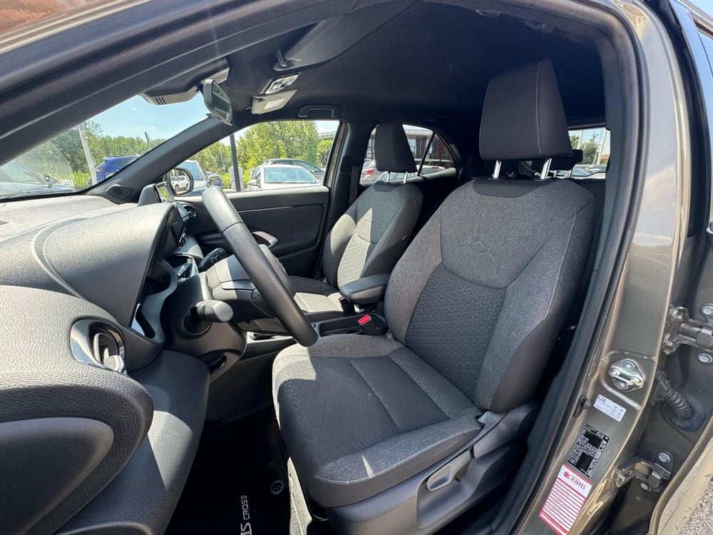 Toyota Yaris Cross usata a Modena (13)