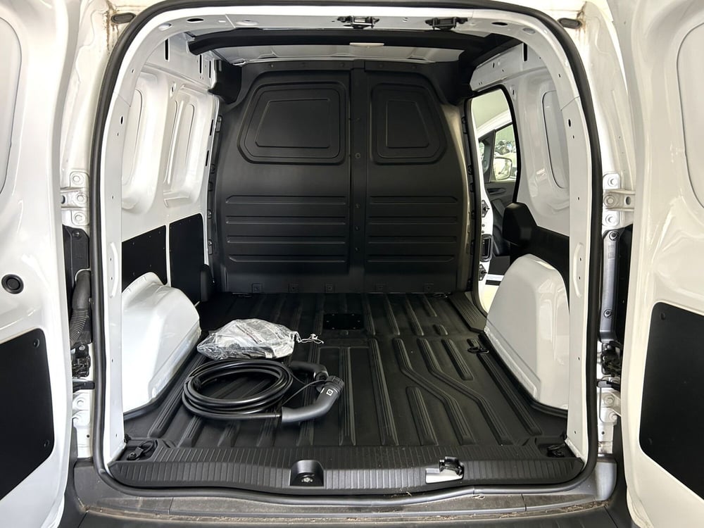 Nissan Townstar nuova a Ferrara (13)
