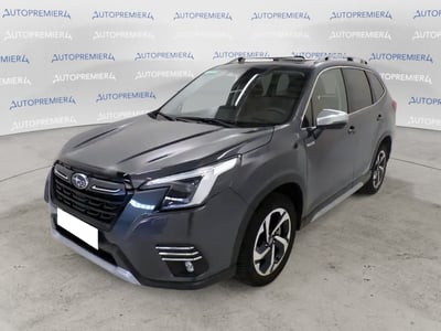Subaru Forester 2.0 e-Boxer MHEV CVT Lineartronic Premium del 2023 usata a Como