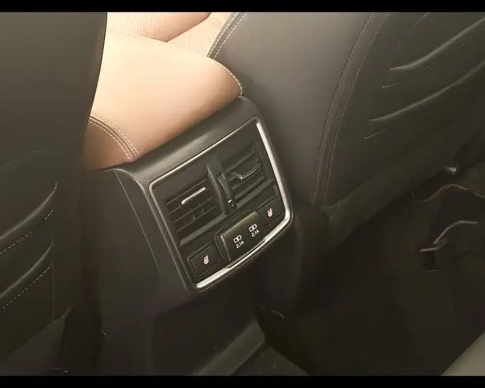 Subaru Forester usata a Como (9)