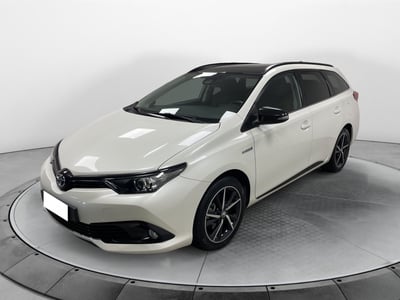 Toyota Auris Station Wagon 1.8 Hybrid Black Edition del 2018 usata a Carnago