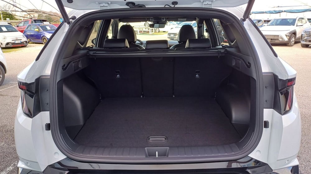 Hyundai Tucson nuova a Padova (9)