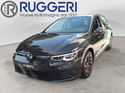 Volkswagen Golf 1.0 eTSI EVO DSG Life del 2024 usata a Rimini