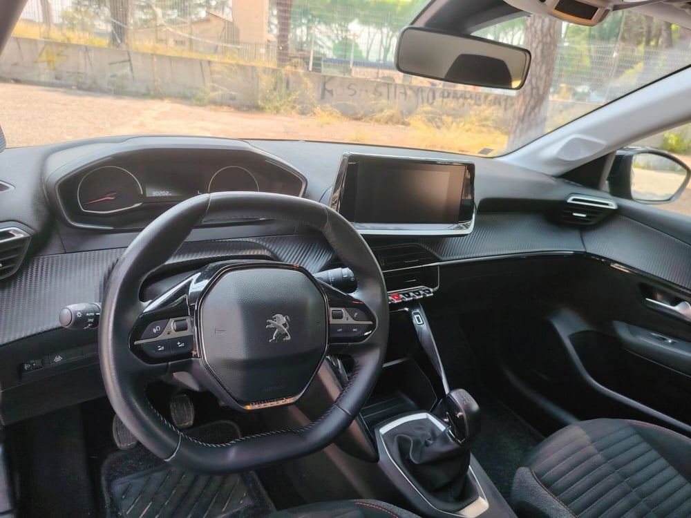 Peugeot 208 usata a Massa-Carrara (20)