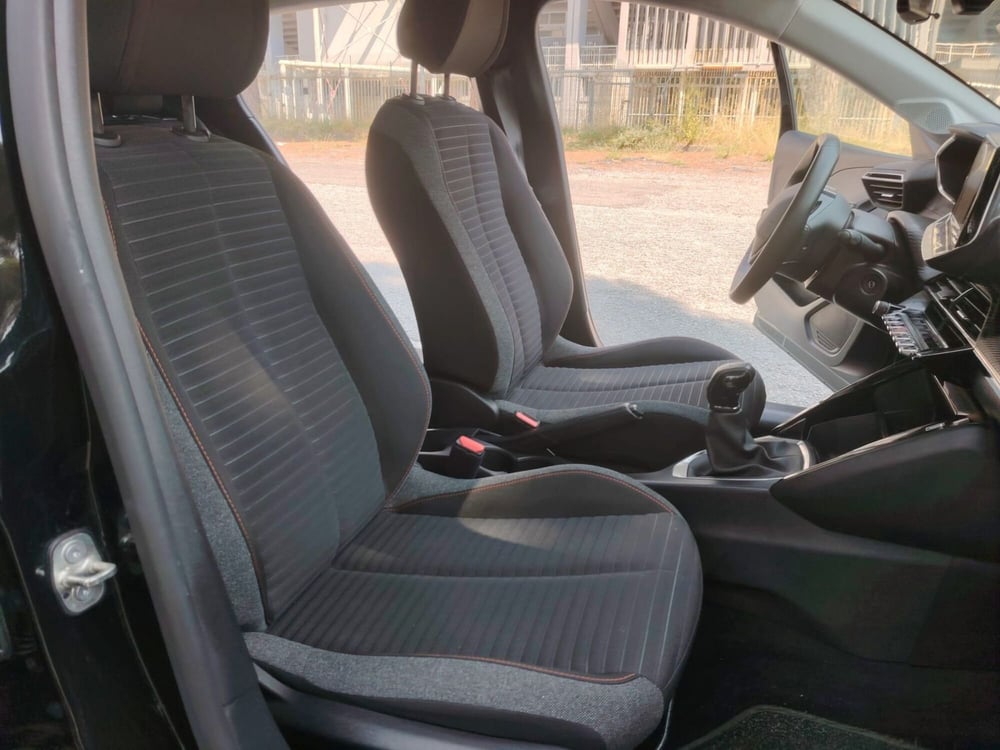 Peugeot 208 usata a Massa-Carrara (5)