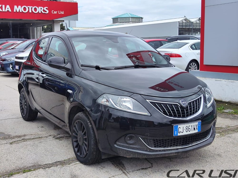 Lancia Ypsilon usata a Foggia (3)