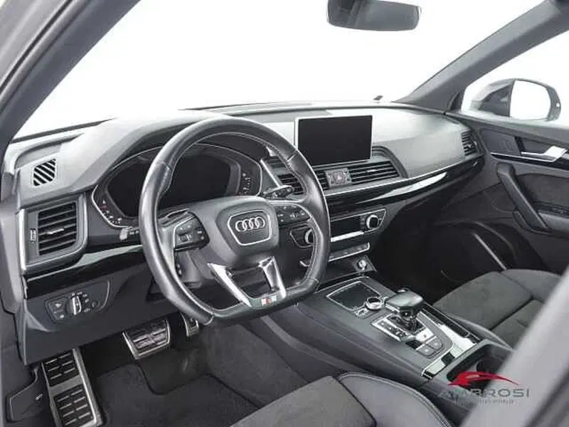 Audi SQ5 usata a Perugia (8)