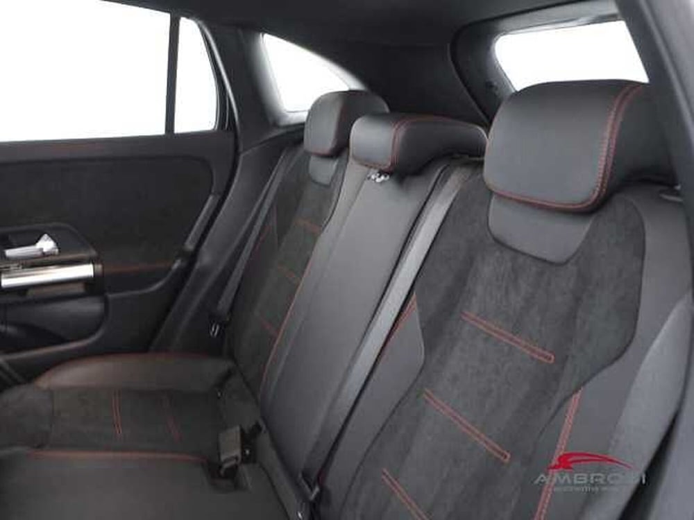 Mercedes-Benz GLA SUV usata a Perugia (10)