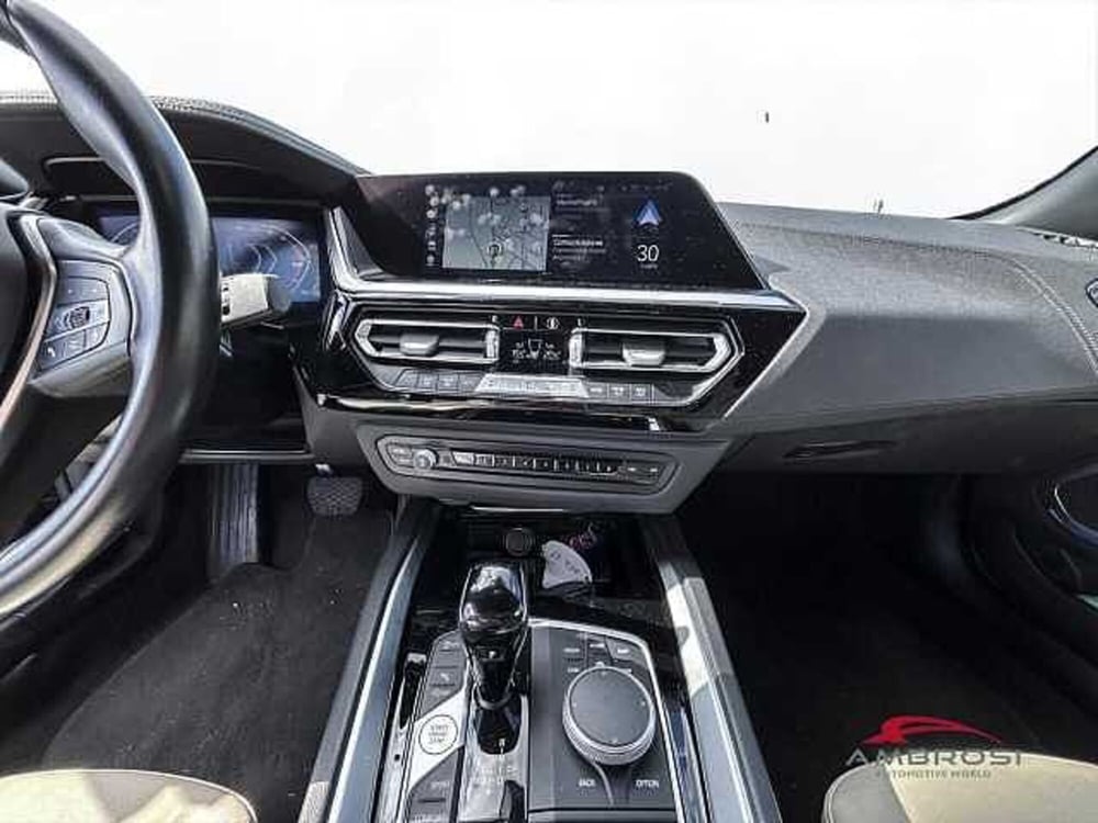 BMW Z4 Cabrio usata a Perugia (15)