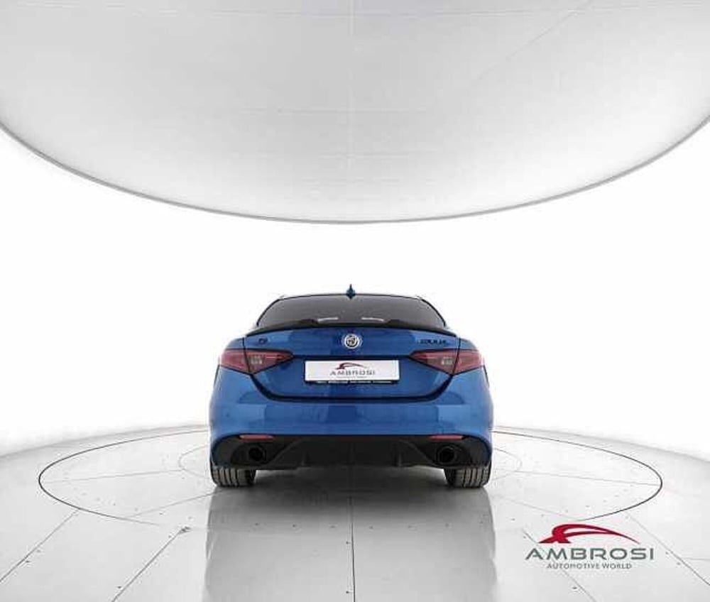 Alfa Romeo Giulia usata a Perugia (6)