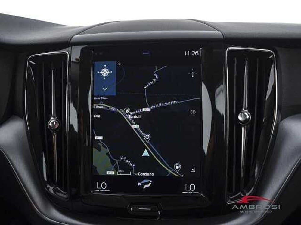 Volvo XC60 usata a Perugia (16)