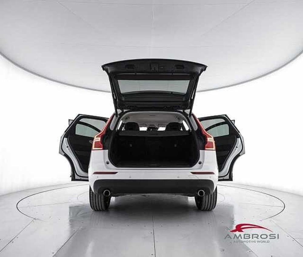 Volvo XC60 usata a Perugia (7)