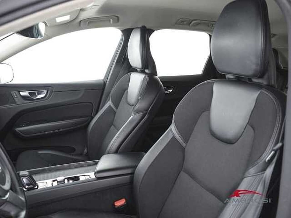 Volvo XC60 usata a Perugia (9)