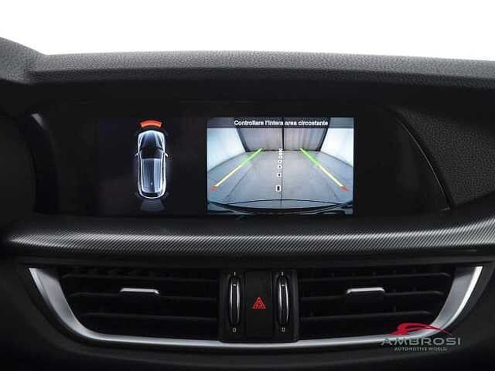 Alfa Romeo Stelvio usata a Perugia (15)