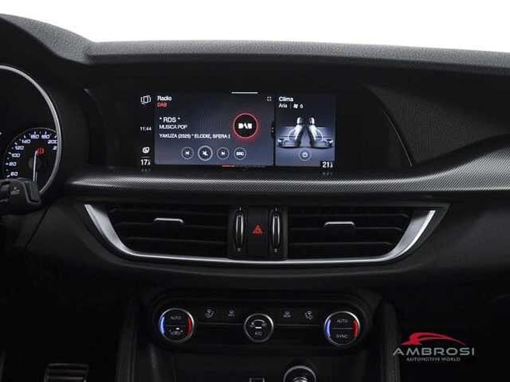 Alfa Romeo Stelvio usata a Perugia (17)