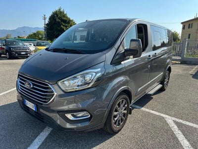 Ford Tourneo Custom 320 2.0 EcoBlue 130CV aut. PC c/sollev. Trend del 2022 usata a Massarosa