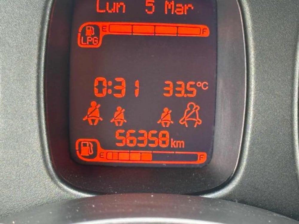Fiat Panda usata a Lucca (16)