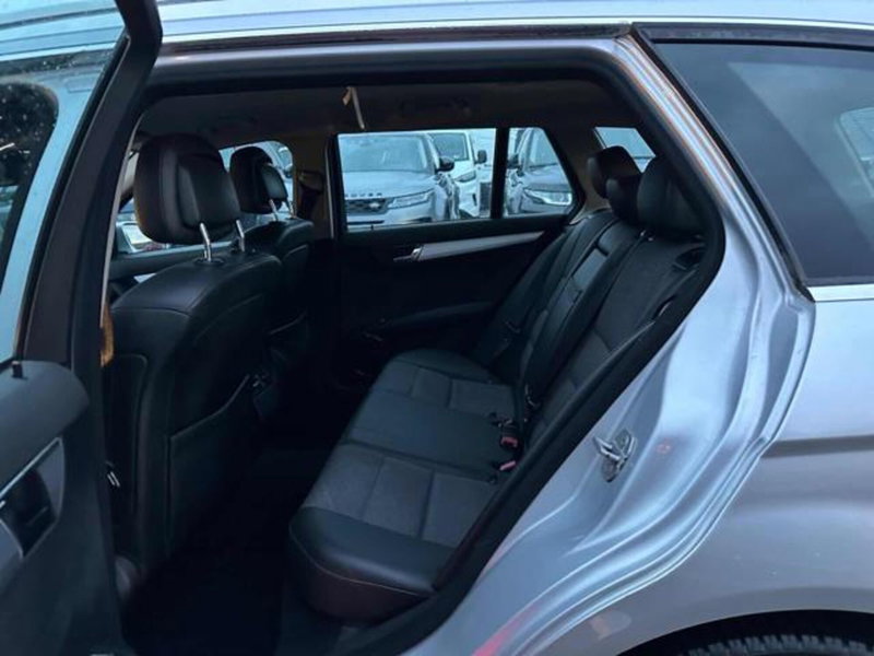 Mercedes-Benz Classe C Station Wagon usata a Lucca (10)