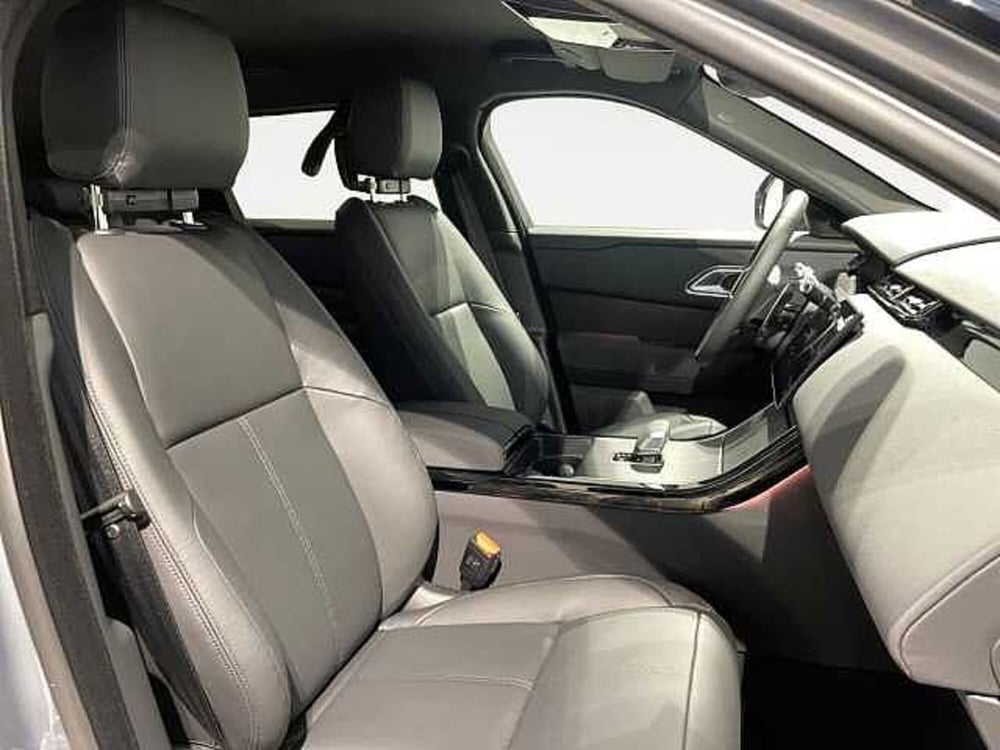 Land Rover Range Rover Velar nuova a Ravenna (3)