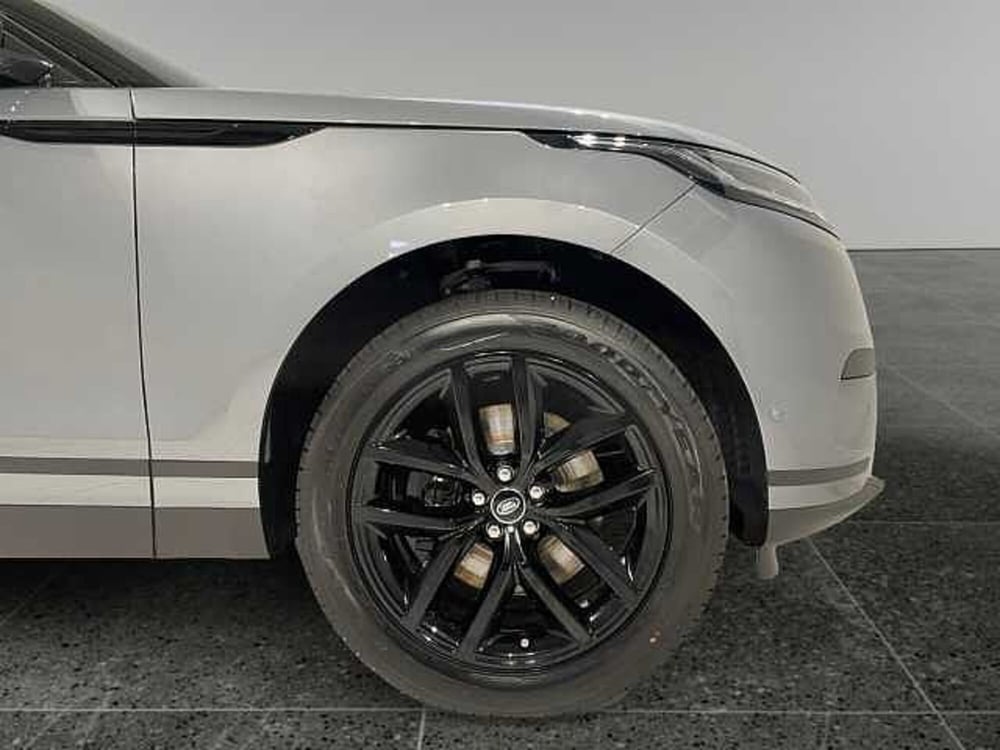 Land Rover Range Rover Velar nuova a Ravenna (9)