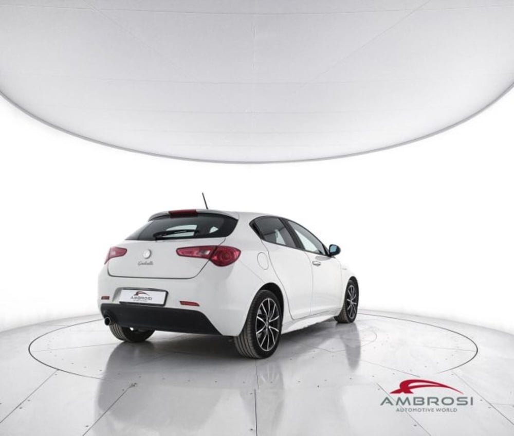 Alfa Romeo Giulietta usata a Perugia (3)